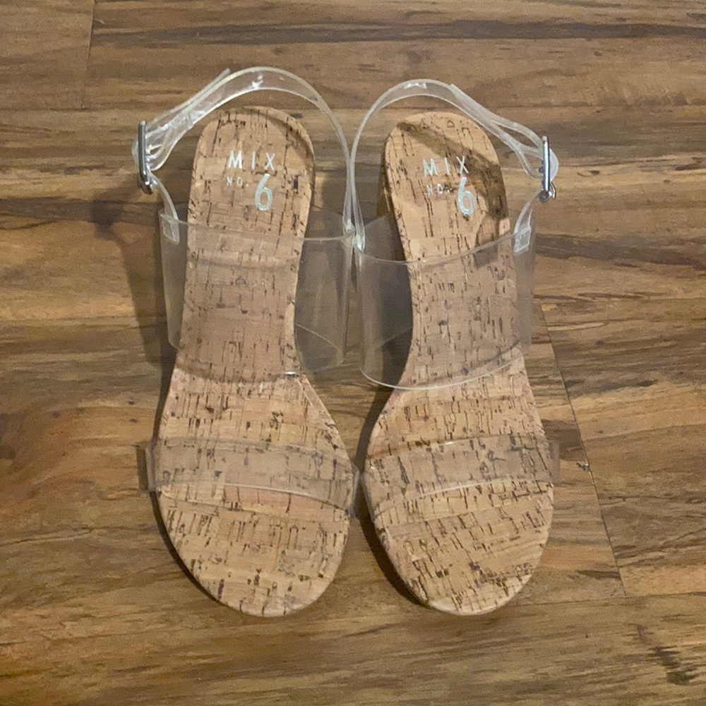 Mix No. 6 Tan Women’s Heels size 8